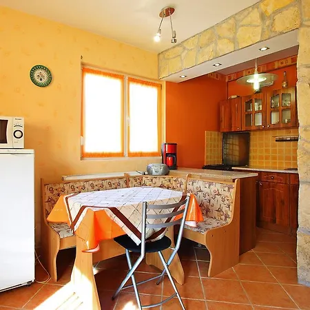 Nyaraló Holiday Home In Balatonmariafuerdo 19294 *